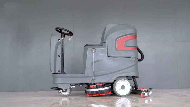 安全且易于使用的地板洗地機(jī) 安全且易于使用的地板洗地機(jī)