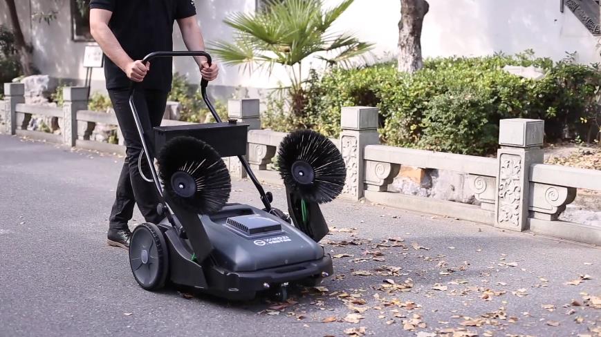 工業(yè)掃地機(jī)的價格是多少 工業(yè)掃地機(jī)的價格是多少