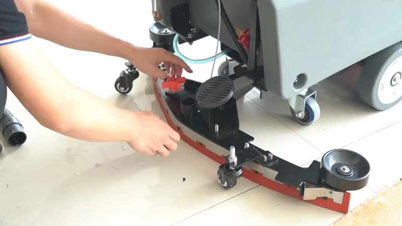 使用揚子洗地機