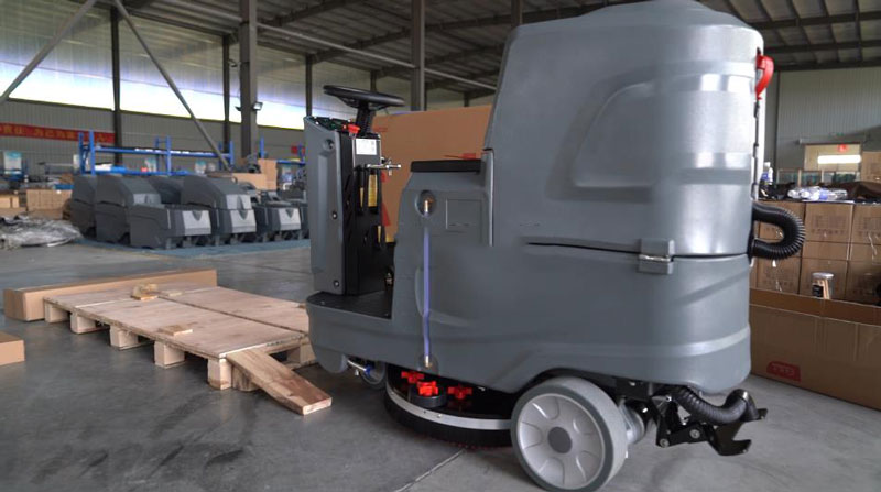 揚子洗地機清潔倉庫地板