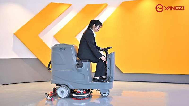 洗地機(jī)簡介 洗地機(jī)簡介