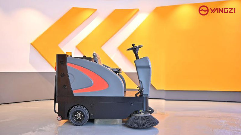 電動(dòng)掃地機(jī)簡介 電動(dòng)掃地機(jī)簡介