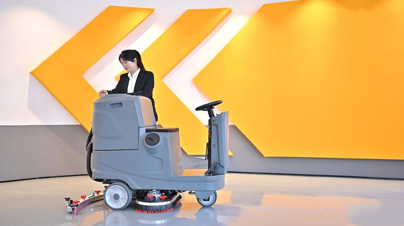 您的企業(yè)應(yīng)該投資購(gòu)買(mǎi)自動(dòng)洗地機(jī)的5個(gè)理由