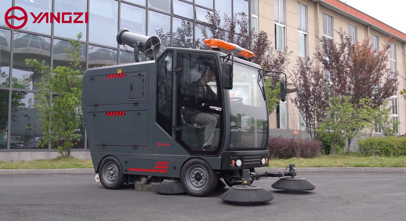 工業地板清潔機在企業中的重要性！