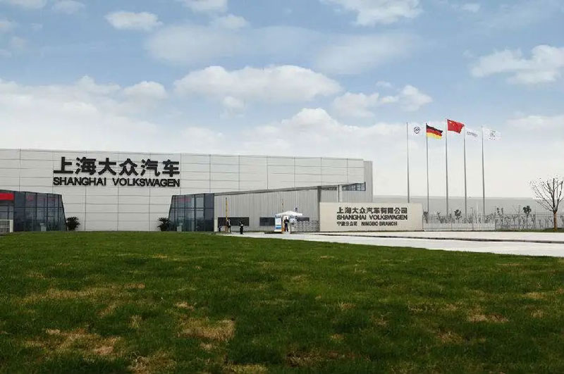 上汽大眾汽車采購揚子洗地機清潔車間 上汽大眾汽車采購揚子洗地機清潔車間