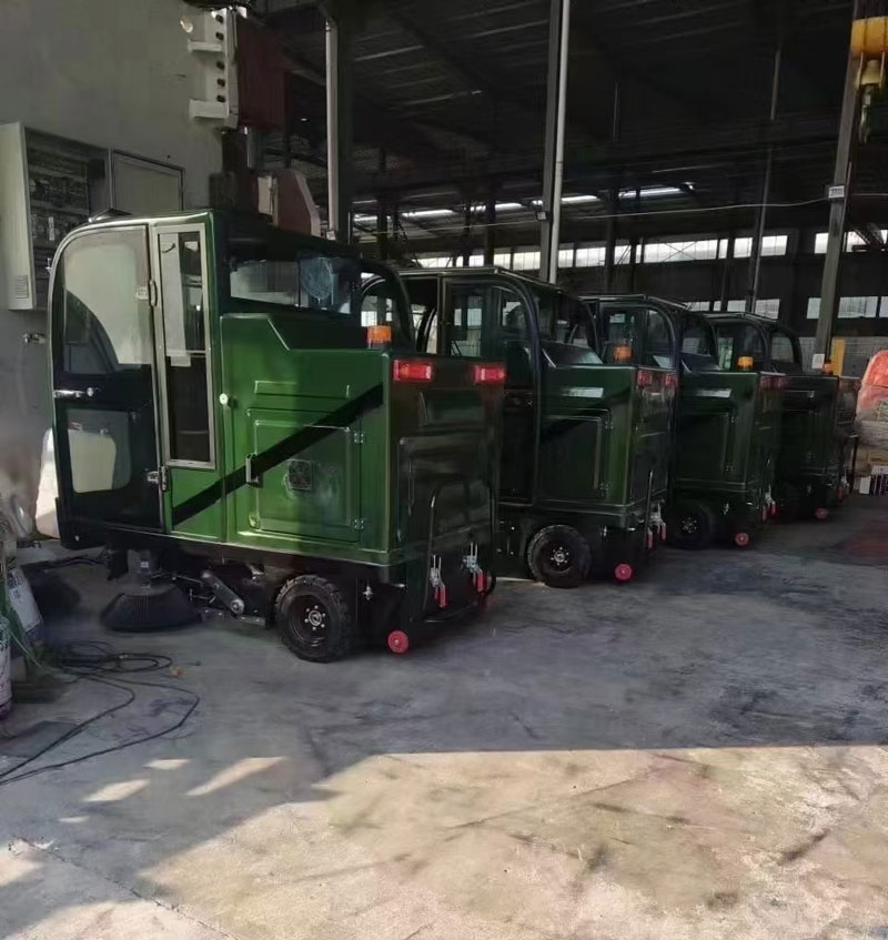 為什么要買駕駛式掃地機 為什么要買駕駛式掃地機