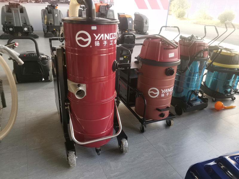 什么樣的吸塵器更適合重工業