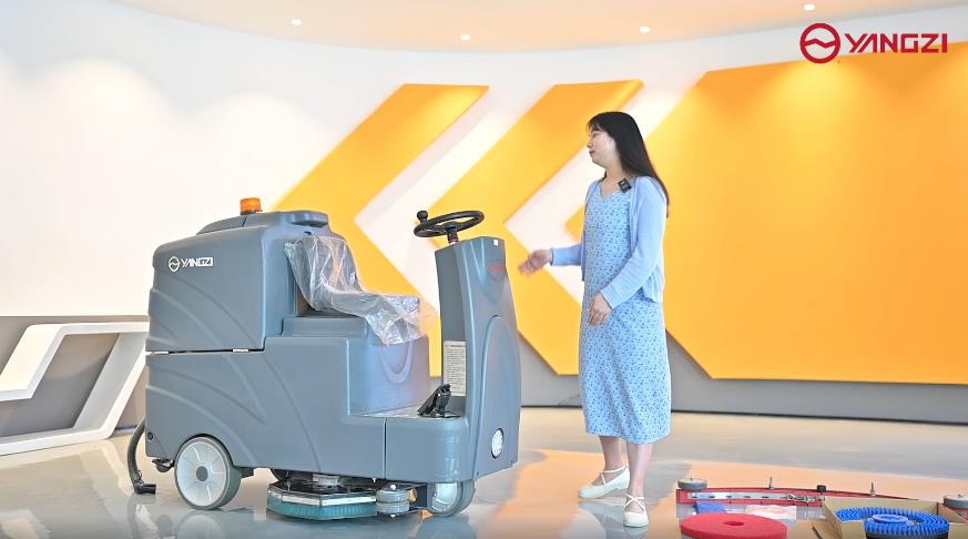 使用洗地機(jī)前要做些什么 使用洗地機(jī)前要做些什么