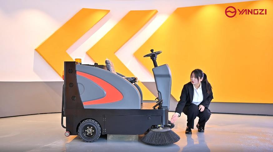 工業(yè)掃地車(chē)的適用范圍和場(chǎng)所有哪些 工業(yè)掃地車(chē)的適用范圍和場(chǎng)所有哪些