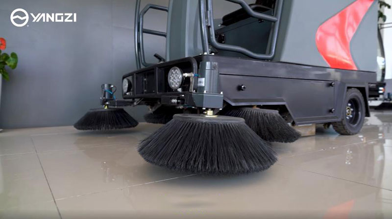 工業(yè)掃地機(jī)在工業(yè)生產(chǎn)中起到了什么作用 工業(yè)掃地機(jī)在工業(yè)生產(chǎn)中起到了什么作用