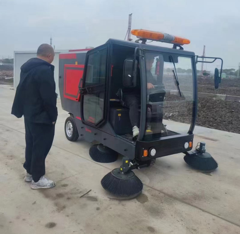 車間清潔掃地車的工作效率怎么樣?能續航多久? 車間清潔掃地車的工作效率怎么樣?能續航多久?