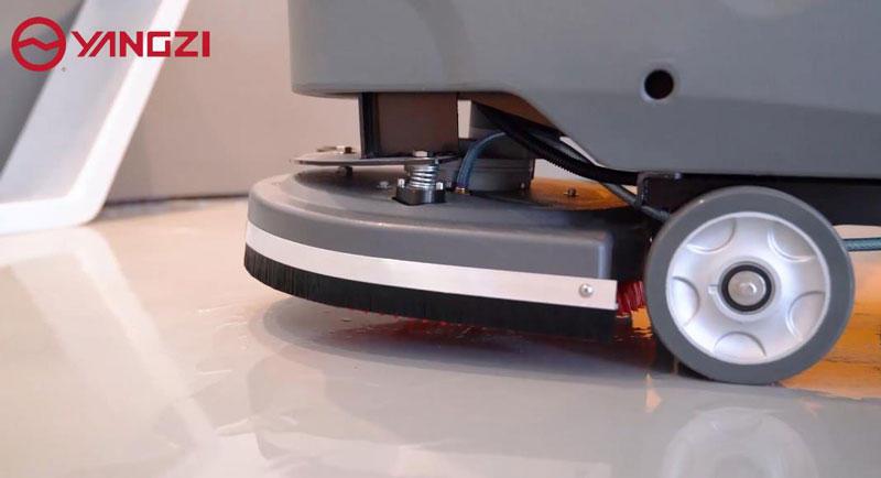 揚子洗地機怎么換刷盤？