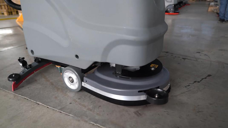 為什么我們需要手推式洗地機 為什么我們需要手推式洗地機